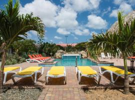 Camacuri Apartments: Oranjestad şehrinde bir otel