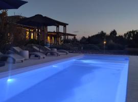 Casa de Huéspedes Bodega Gimenez Riili โรงแรมในLos Sauces