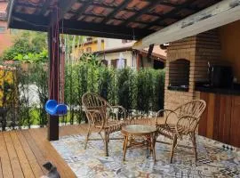 Linda casa de condomínio em Boiçucanga