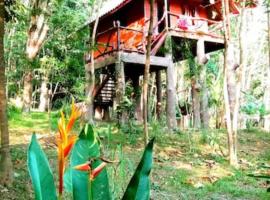 Treehouse Holidays-Garden View, hotel u gradu Ko Jao Noi