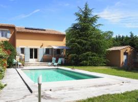 Semi-detached house, Lacoste, holiday home in Lacoste