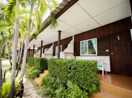 Assava Dive Resort - SHA Plus