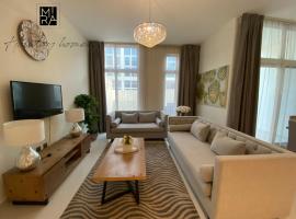 Mira Holiday Homes - New 3 bedroom townhouse in Damac Hills 2, villa in Dubai