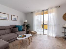 HomeForGuest Atico Cecilia con vistas al mar en Los Cristianos