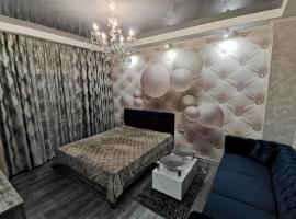 New luxury apartment 2022 with jacuzzi on Stalevarov 7, Hotel in Saporischschja
