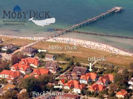 Moby Dick Hotel & Ferienwohnungen, Hotel in Wustrow
