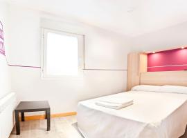 Pensión Herradores, khách sạn ở Soria