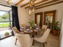 Hermoso depto con alberca en el condo La Luminaria Casonas y Villas