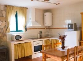 Apartamentos Rurales Mayorazgo, дешевий готель у місті Cañete