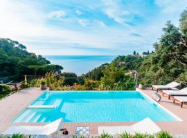 L'Olearia Luxury Country Villa in Amalfi Coast, villa in Maiori