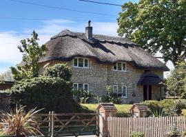 Kings Cottage - Heart of the Deverills, holiday home in Warminster