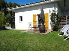 Maison de 2 chambres avec jardin clos et wifi a Marsillargues