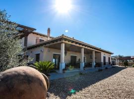 Casa rural la huerta de los nogales, resort a Herrera del Duque