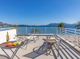 Beachfront Apartment Sivella II by Sealand Villas