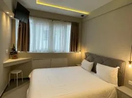 Ladadika Luxury Studios