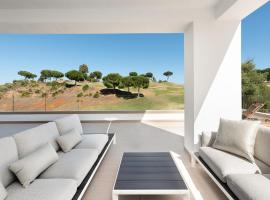 Stylish 3-Bed Apt on La Cala Golf 15th Hole View