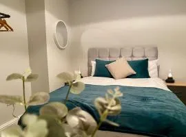 ✪ Spacious Luxury 2-bed w/ parking & garden