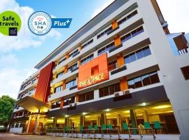 The Space Hotel Chiang Rai, hotel 4 bintang di Chiang Rai