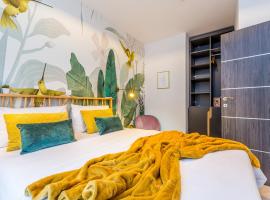 COLIBRI-Design&Beach Appartement mit 40m2 Terrasse und 2 SUPs