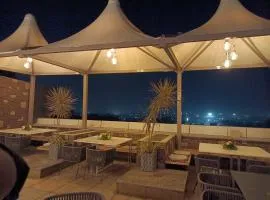 Hotel BMD The Grand