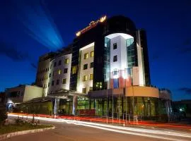 루코비트에 위치한 호텔 Diplomat Plaza Hotel & Resort