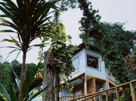 Sensorial Macacos, guest house in Macacos