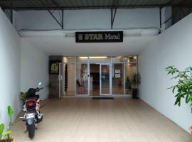 G Star Motel, motel in Kuching