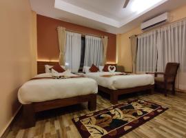 Green Village Resort, hotel in Sauraha