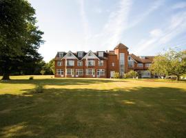 Grovefield House Hotel, hotell i Slough
