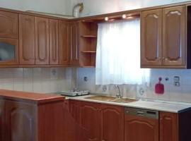 Melana Apartment, hotel with parking in Tyros