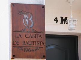 LA CASITA DE BAUTISTA 2 llaves montanchez -caceres, hotel que aceita animais de estimação em Montánchez