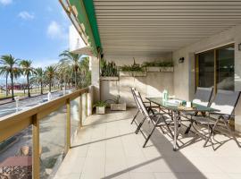 Apartment in front of the Beach
