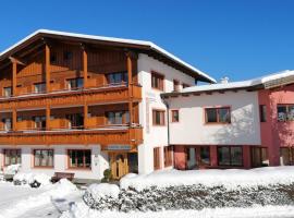 Pension Alpina: Reith im Alpbachtal şehrinde bir otel