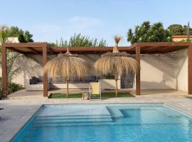 Signorino Suites&Pool, hotel v destinaci Marsala