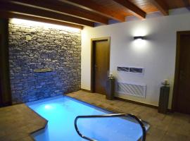 Alba D'Esteve. Casa Rural, holiday home in Espot