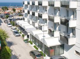 Hotel Ciondolo D'Oro, hotelli Riminillä alueella Torre Pedrera