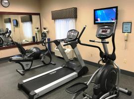 Holiday Inn Express & Suites Smithfield - Providence by IHG, hotel di Smithfield