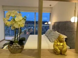 NUEVA Suite-Piso 21 Vista La Carolina @ONE Quito