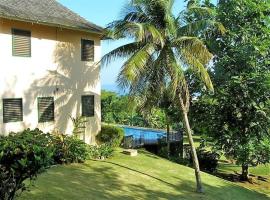 Villa Dianna - Private Pool, garden, roof terrace with Sea views, villa in Ocho Rios
