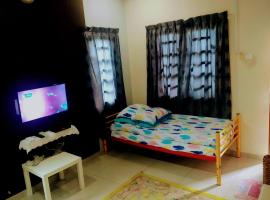 HMA Guesthouse, homestay in Sepang