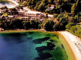 Cape Kanapitsa Hotel & Suites, viešbutis mieste Kanapitsa