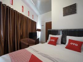 OYO 90645 Karisma Residence, hotel em Balige