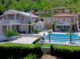 Villa VAND Paradiso, מלון במדג'וגוריה