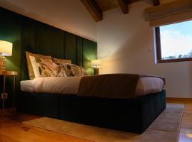 PureAzibo, farm stay in Macedo de Cavaleiros