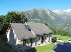 Holiday Home Rustico De Leoni by Interhome