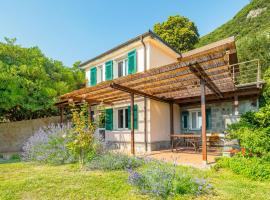 Holiday Home Villa Monilia by Interhome, cottage in Moneglia
