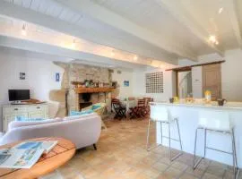Holiday Home Hoche by Interhome