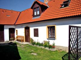 Holiday Home Podoli by Interhome, hotel with parking in Šamonice