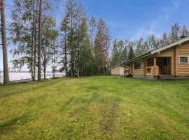 Holiday Home Uitonniemi- rummukkala by Interhome