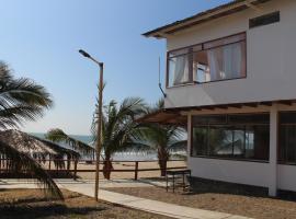 Casa de Playa Alarcon - Huacura, casa rústica em Bocapán